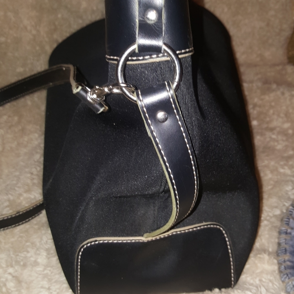 Etienne Aigner Large Purse - Picture 11 of 11